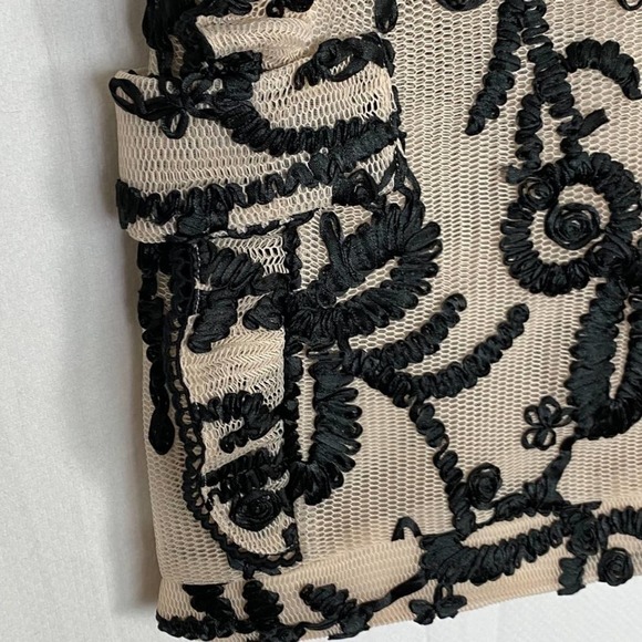 dRA Los Angeles Womens Floral Embroidered Tulle Top Small Ruffle Sleeve - Picture 8 of 13